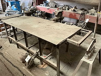 Metalen werkbank - afbeelding 1 van  5