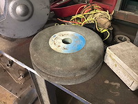 Metalen werkbank - afbeelding 7 van  7