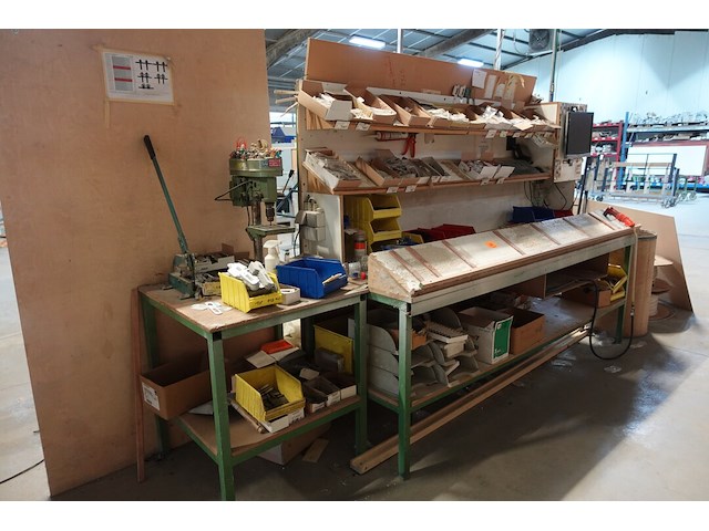 Metalen werkbank - afbeelding 1 van  9