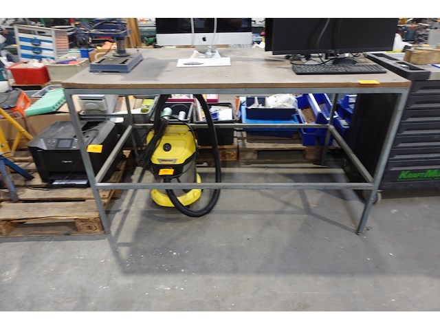 Metalen werkbank - afbeelding 1 van  2