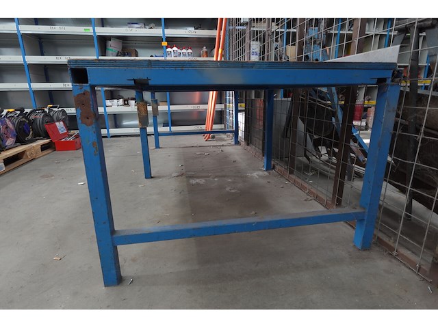 Metalen werkbank - afbeelding 2 van  3