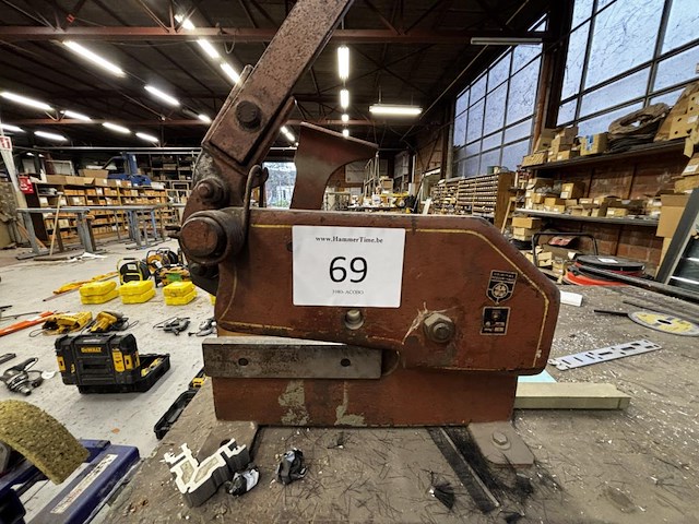 Metalen werkbank - afbeelding 2 van  7