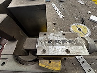 Metalen werkbank - afbeelding 5 van  7