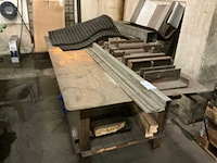 Metalen werkbank - afbeelding 1 van  5