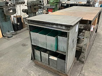 Metalen werkbank - afbeelding 4 van  7