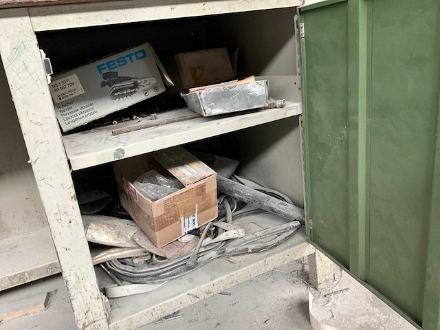 Metalen werkbank - afbeelding 7 van  9