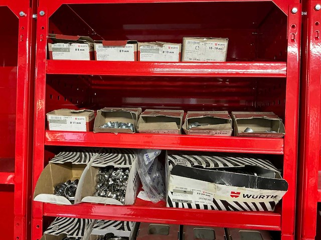 Metalen werkkast met inhoud (15x) - afbeelding 4 van  34