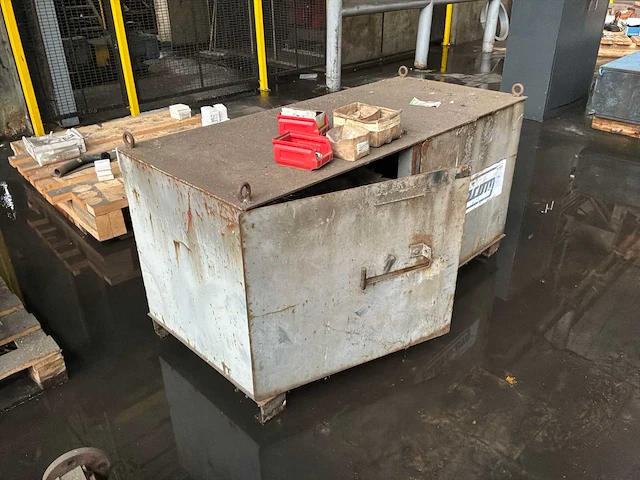 Metalen werkkast - afbeelding 2 van  4