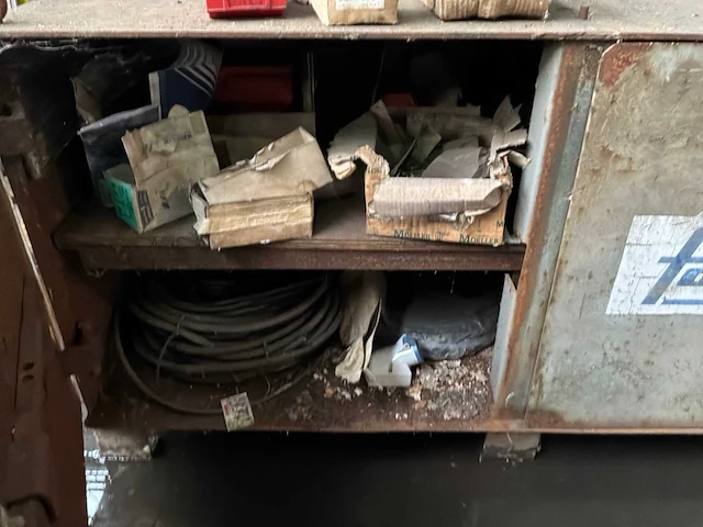 Metalen werkkast - afbeelding 4 van  4