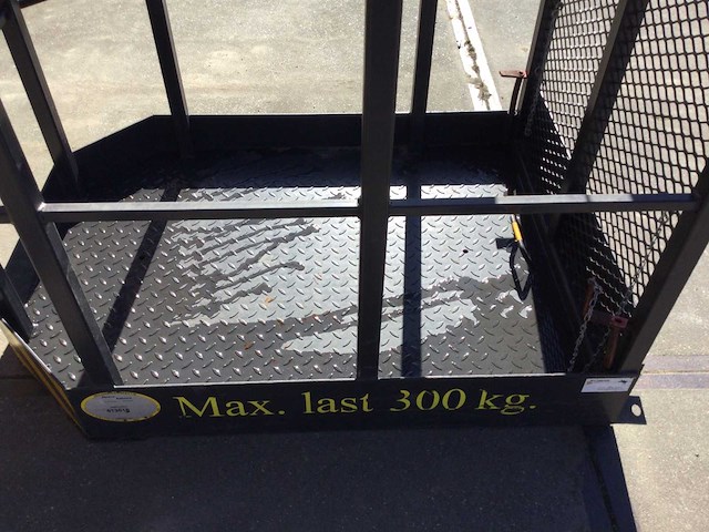 Metalen werkkooi - afbeelding 2 van  10