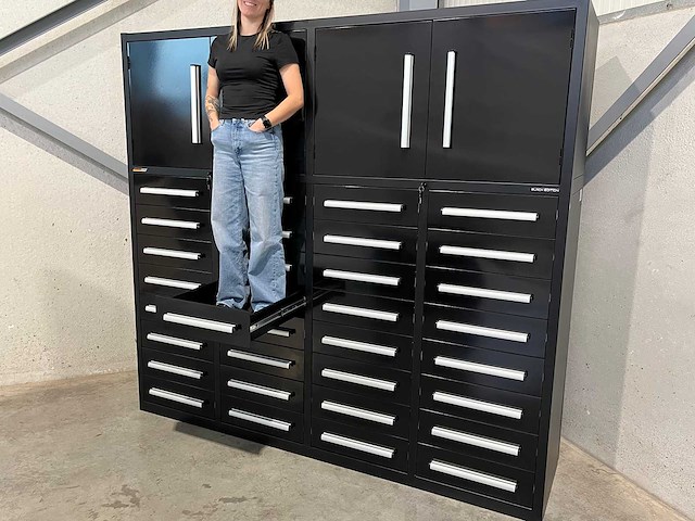 Metalen werkplaatskast - afbeelding 9 van  11