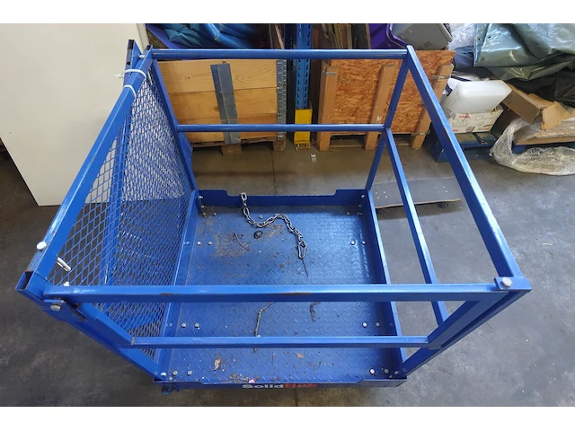 Metalen werkplatform solid hub - afbeelding 3 van  8