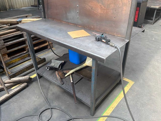 Metalen werktafel 2 zijdig - afbeelding 3 van  4