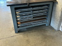 Metalen werktafel 220cmx136cm - afbeelding 3 van  4