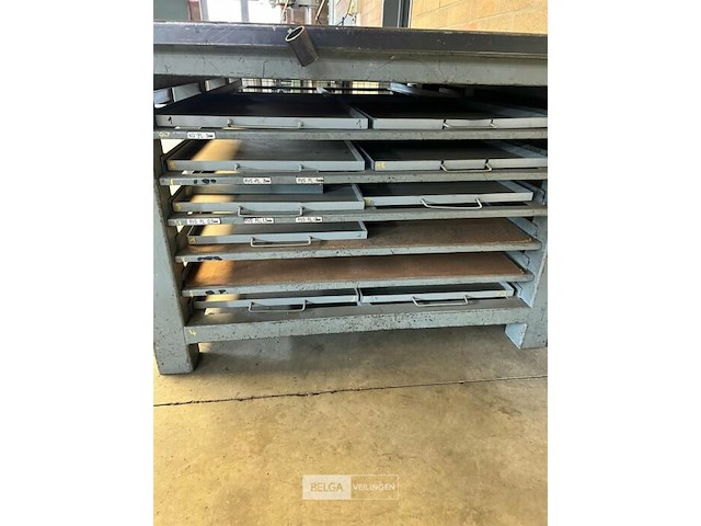 Metalen werktafel 220cmx136cm - afbeelding 4 van  4