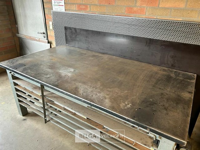 Metalen werktafel 231cmx122cm - afbeelding 3 van  3