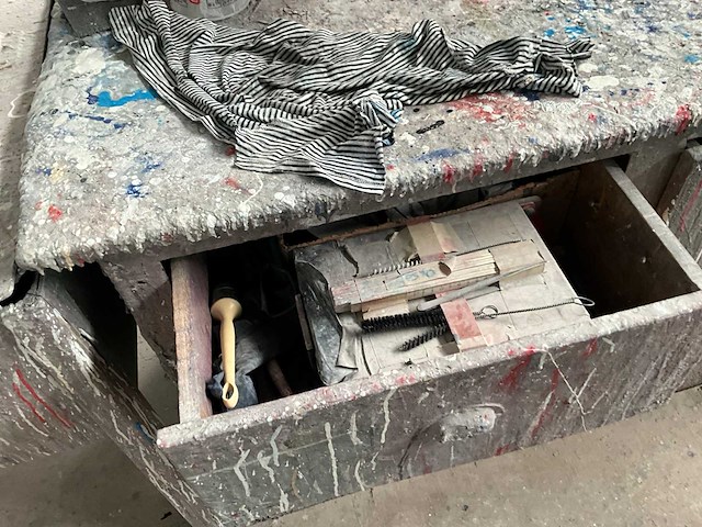 Metalen werktafel en diversen - afbeelding 3 van  13