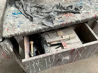 Metalen werktafel en diversen - afbeelding 3 van  13