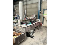 Metalen werktafel en diversen - afbeelding 6 van  13