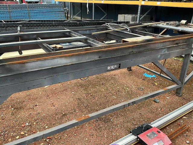 Metalen werktafel - afbeelding 3 van  8