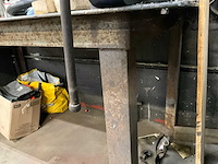 Metalen werktafel - afbeelding 1 van  3
