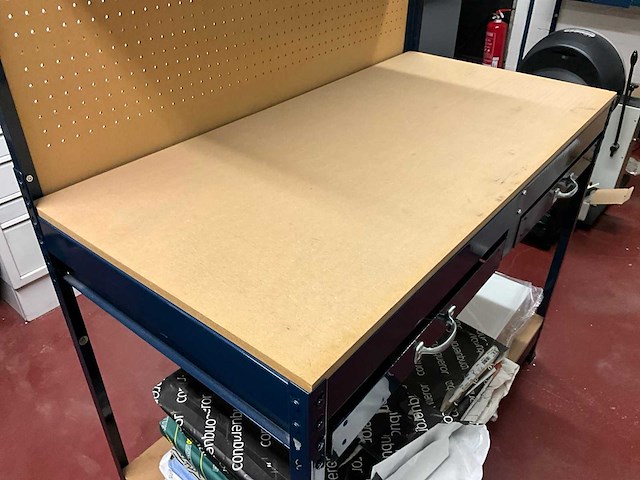 Metalen werktafel - afbeelding 3 van  6