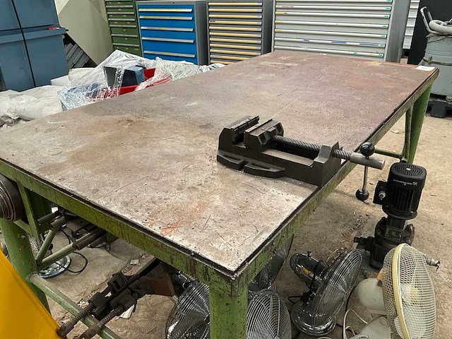 Metalen werktafel - afbeelding 2 van  6