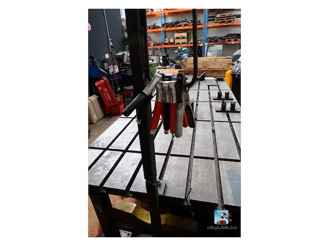 Metalen werktafel - afbeelding 17 van  19