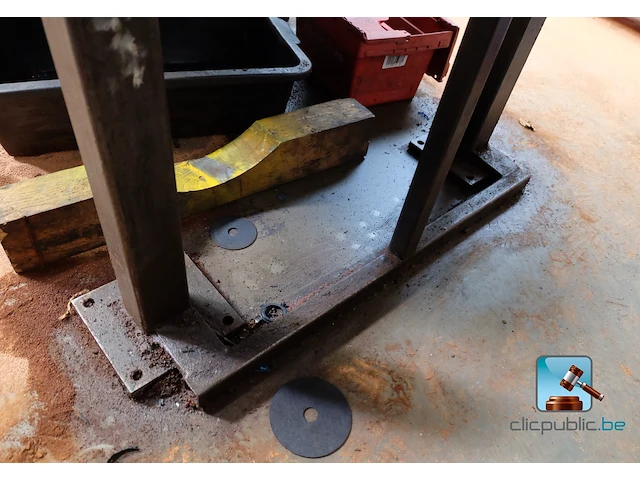 Metalen werktafel - afbeelding 19 van  19