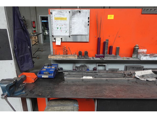 Metalen werktafel - afbeelding 4 van  7