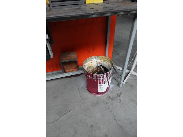 Metalen werktafel - afbeelding 7 van  7