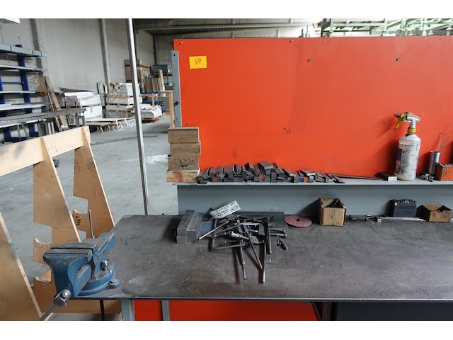 Metalen werktafel - afbeelding 1 van  8
