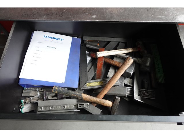 Metalen werktafel - afbeelding 8 van  8