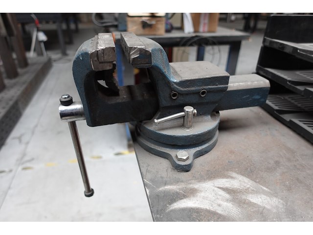 Metalen werktafel - afbeelding 4 van  11