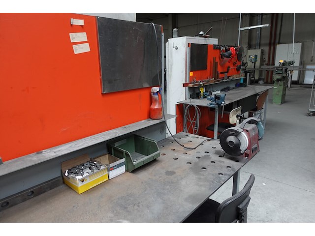 Metalen werktafel - afbeelding 5 van  11