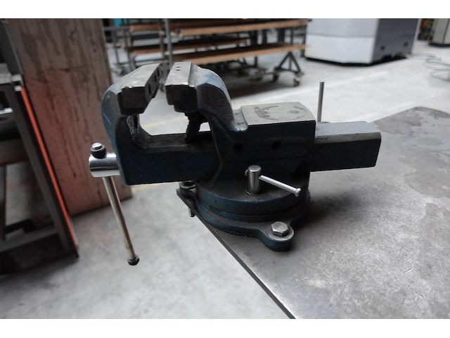 Metalen werktafel - afbeelding 4 van  10