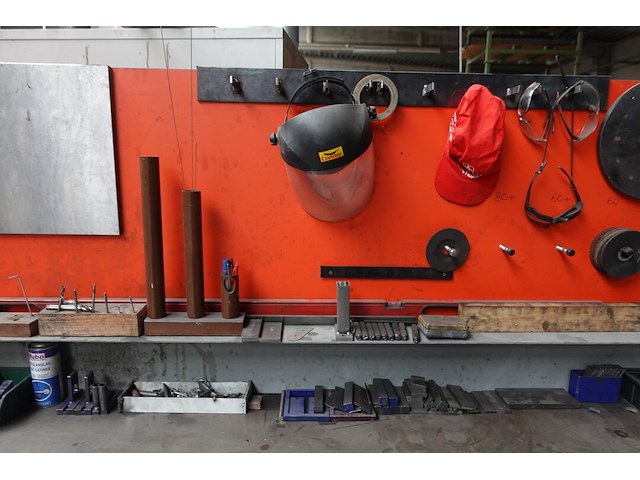 Metalen werktafel - afbeelding 6 van  10