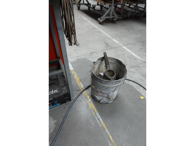 Metalen werktafel - afbeelding 6 van  9