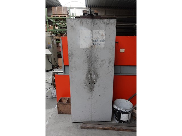 Metalen werktafel - afbeelding 8 van  9