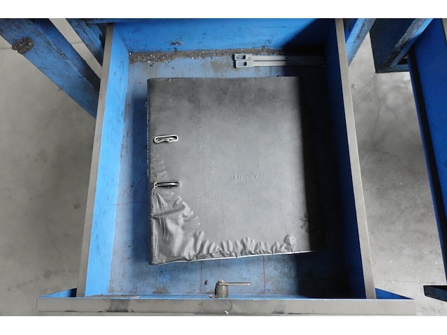 Metalen werktafel - afbeelding 6 van  6