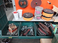 Metalen werktafel - afbeelding 3 van  12