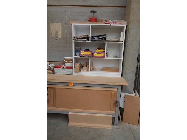 Metalen werktafel - afbeelding 2 van  5