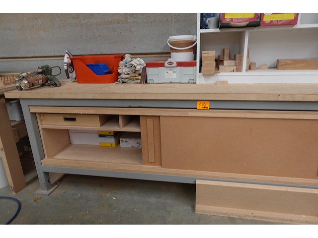 Metalen werktafel - afbeelding 3 van  5