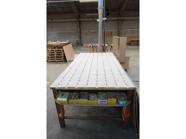Metalen werktafel - afbeelding 4 van  6