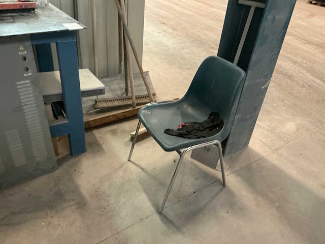 Metalen werktafel - afbeelding 4 van  4