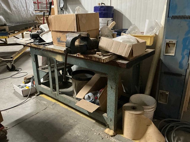 Metalen werktafel - afbeelding 2 van  3