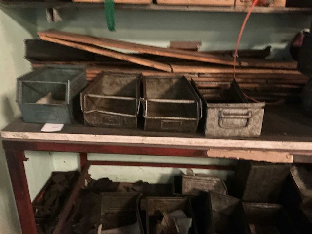 Metalen werktafel - afbeelding 3 van  4
