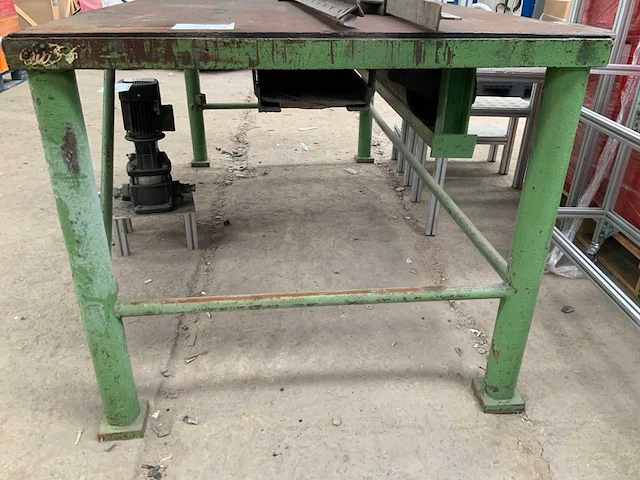 Metalen werktafel - afbeelding 2 van  3