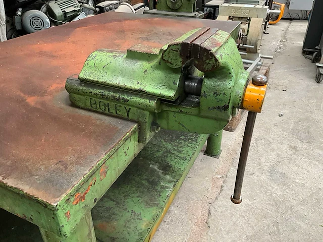 Metalen werktafel - afbeelding 3 van  7