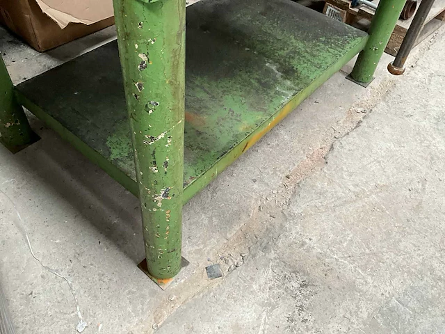 Metalen werktafel - afbeelding 4 van  7